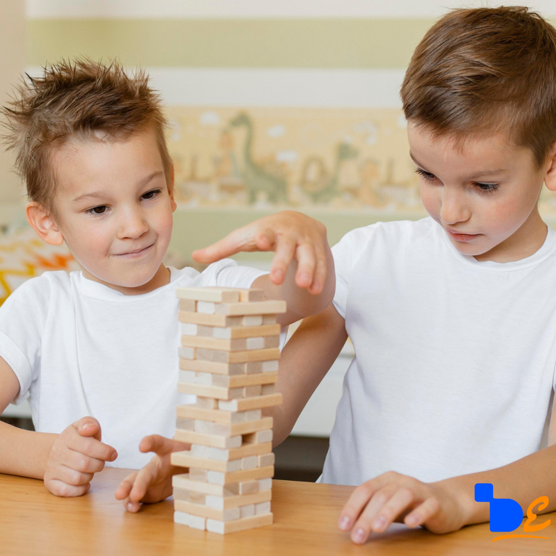 Juego De Mesa Con 54 Piezas - Jenga™ | La Diversión Que Une a Toda la Familia